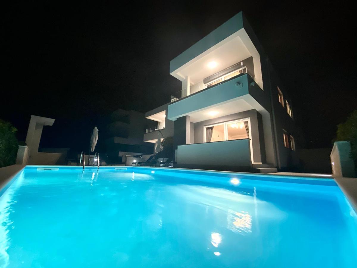 Fantasy Pool Villa Novalja Dış mekan fotoğraf